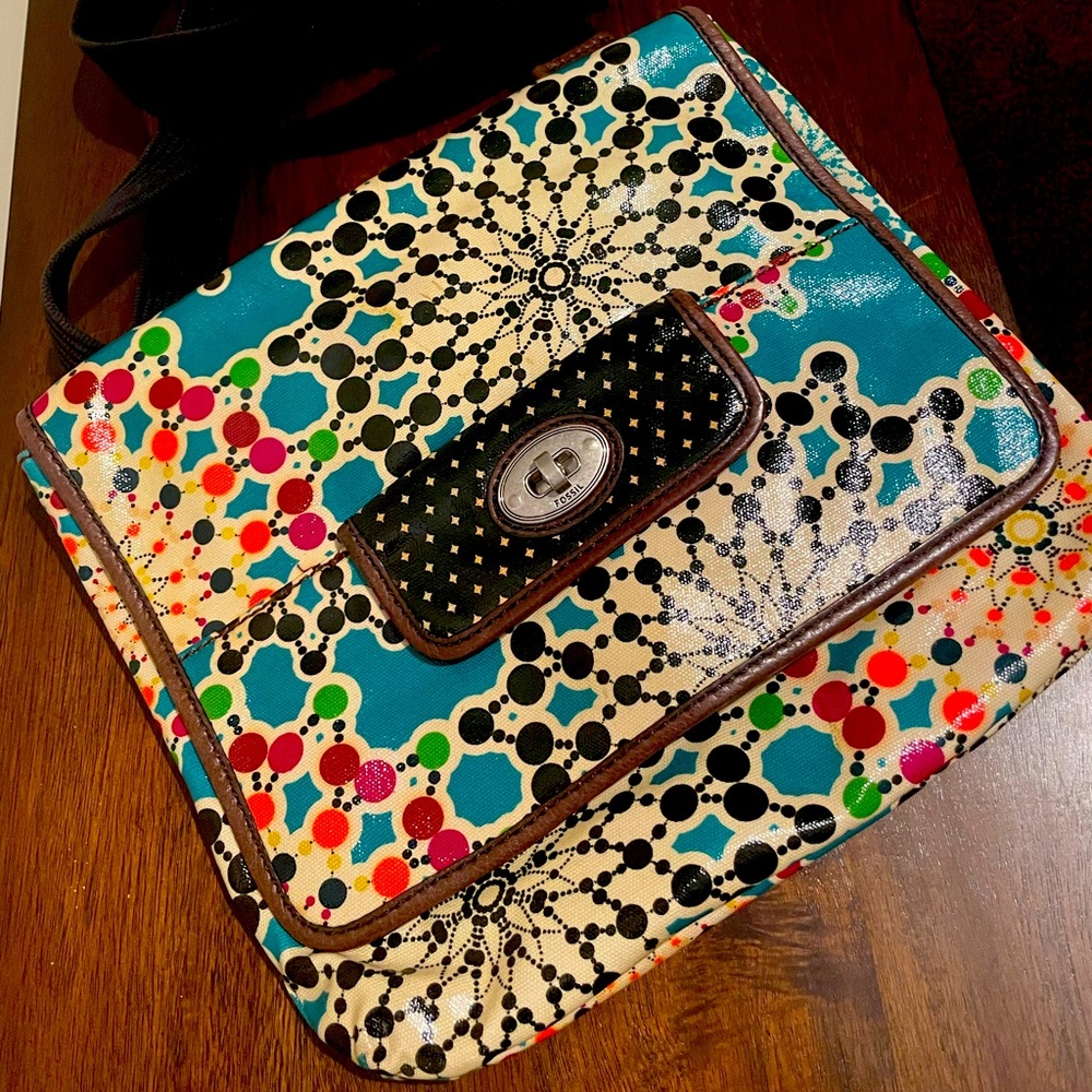 Fossil bag